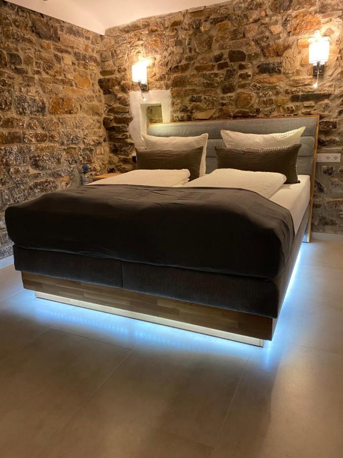 Apartments Im Chateau D'Esprit Höhr-Grenzhausen المظهر الخارجي الصورة